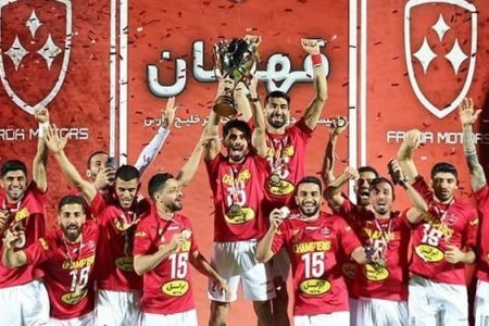 پانزدهمین قهرمانی پرسپولیس در لیگ با هفت برد پیاپی