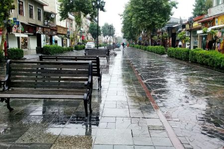 بارش باران در شمال و جنوب ایران | وزش باد شدید در نقاط مختلف