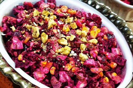 طرز تهیه سالاد کلم بنفش و لبو | یک میهمان خوشرنگ و لعاب پاییزی