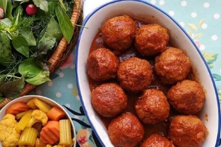 طرز تهیه کوفته قرمزه نخودچی به روش اصیل اصفهانی