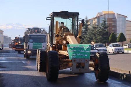 مانور ماشین آلات زمستانی شهرداری رشت برگزار شد