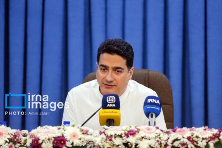 کنسرت رایگان همایون شجریان در میدان آزادی