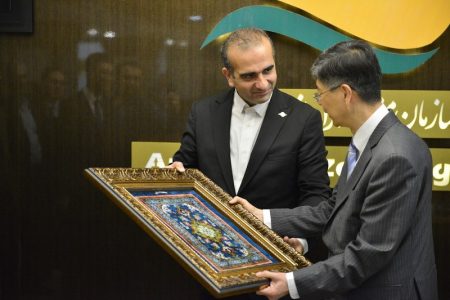 منطقه آزاد انزلی به دنبال ایجاد شهرک صنعتی چینی و پارک لجستیک مشترک با پکن